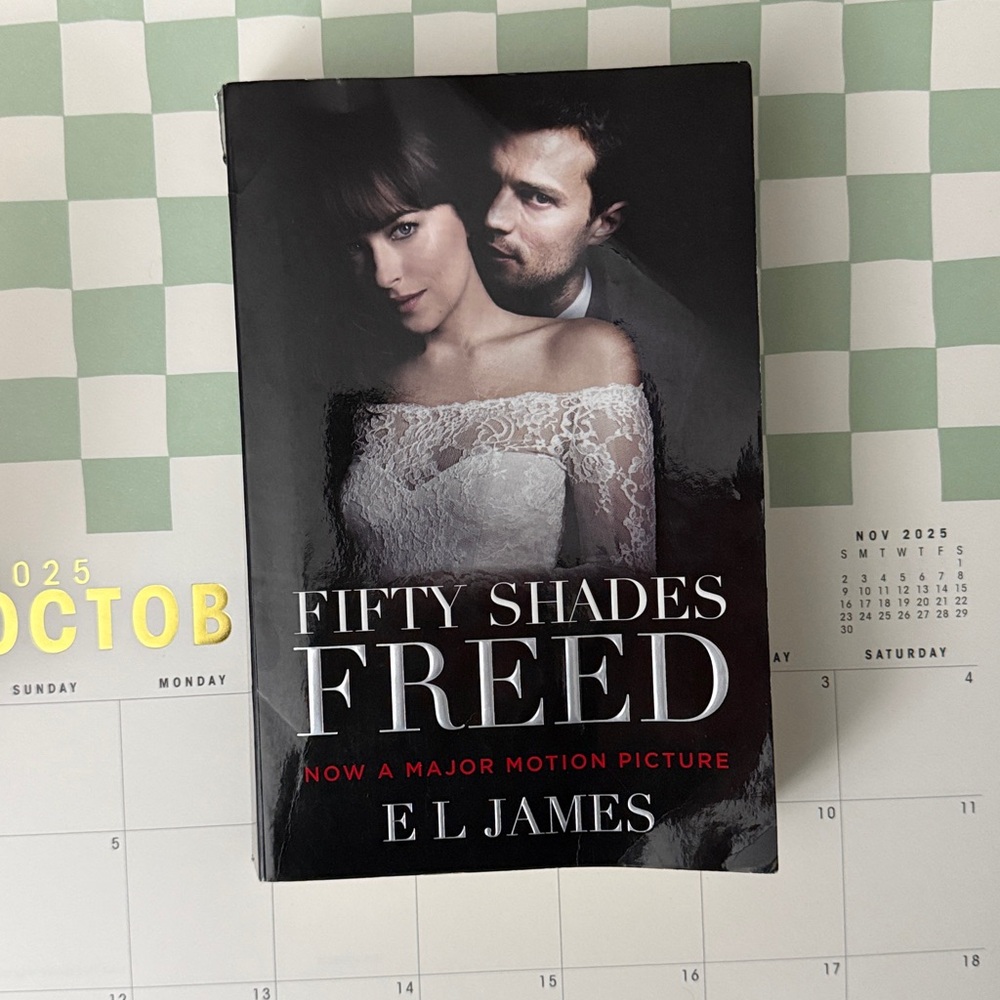 Fifty Shades Freed Book by E L James
